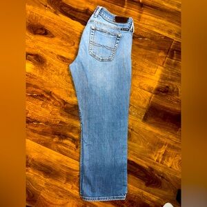 Lucky brand, sweet crop jeans 8/29